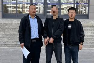 Hàn Kiều Sinh: Thể chế và chính sách quản lý bóng đá Trung Quốc lộ ra quần áo ngu xuẩn không che thân đi đường vòng 20 năm